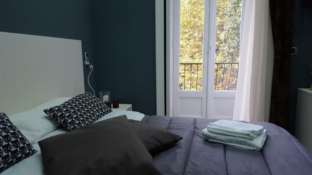 Holiday Naples Art Rooms Екстер'єр фото